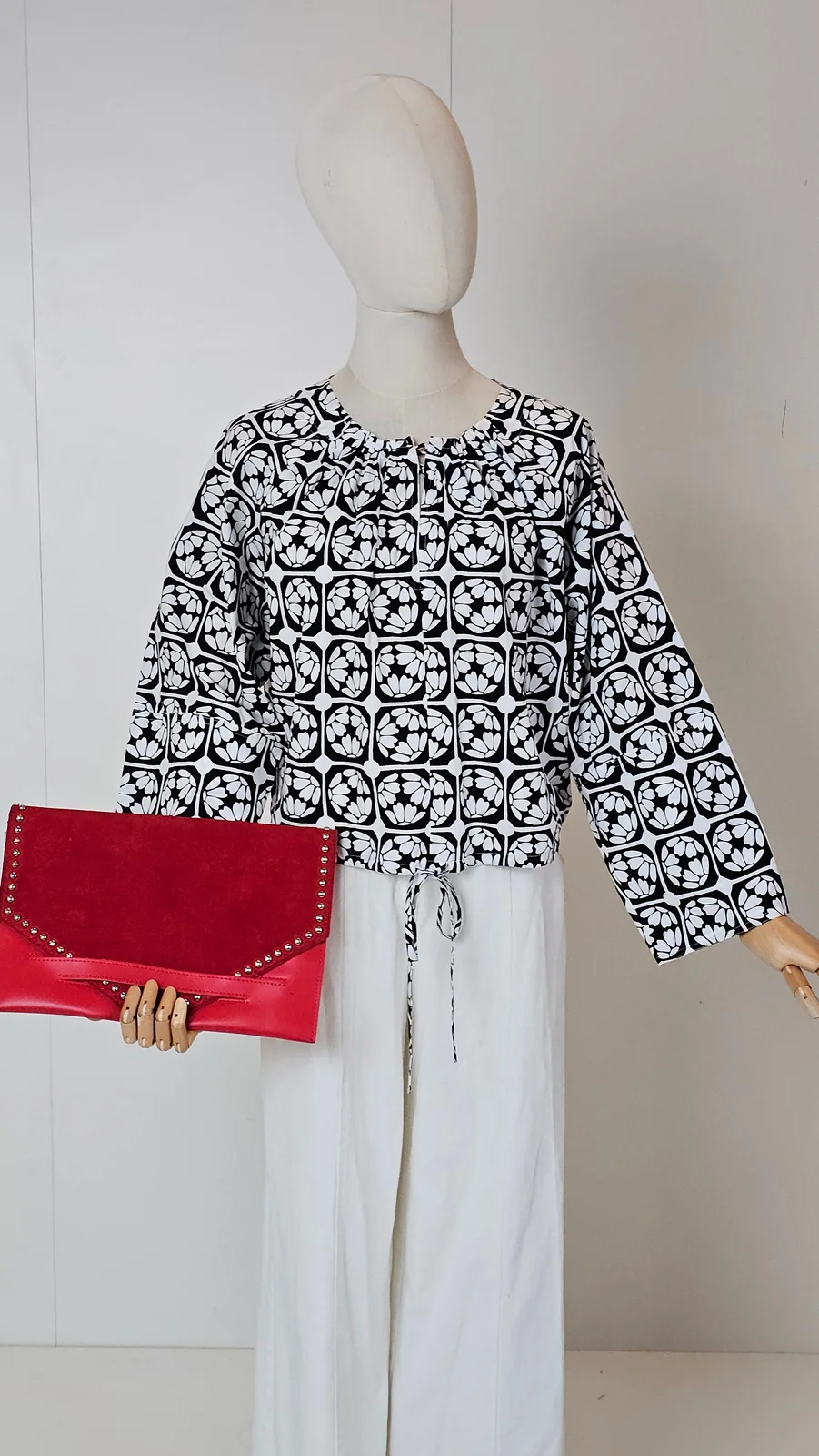 Blusa Jason Wu — Estampado blanco y negro; con etiqueta